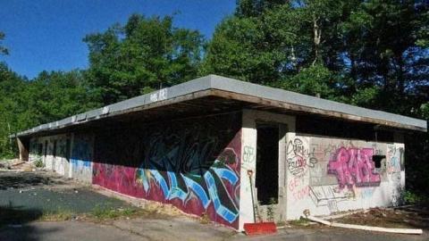 Photo from 430 River Rd.W