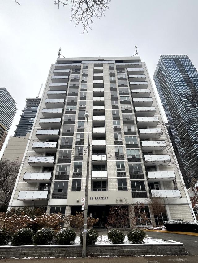 Isabella Apartments - Toronto, Ontario