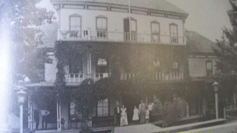 Old Pictures - Lakeshore-Lodge-Foundation3.jpg