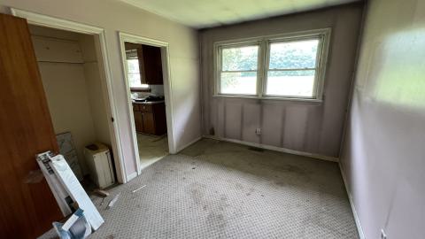 Well Preserved photo 5