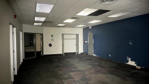 So this is why my package hasn't arrived... - IMG_6339.jpg