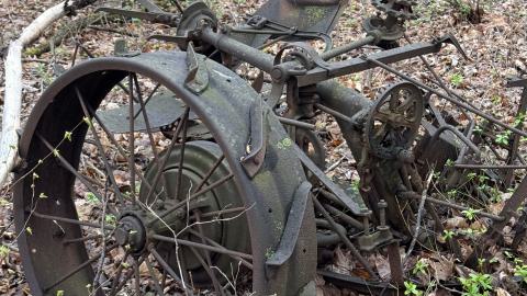 Abandoned vehicles and farm equipment - Pelee, Ontario