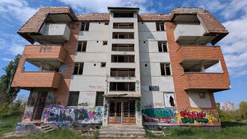 April 2024 - PXL_20250427_123513405.jpg