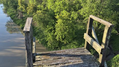 Abandoned Rail Bridge 1871 - 20250516_190952.jpg