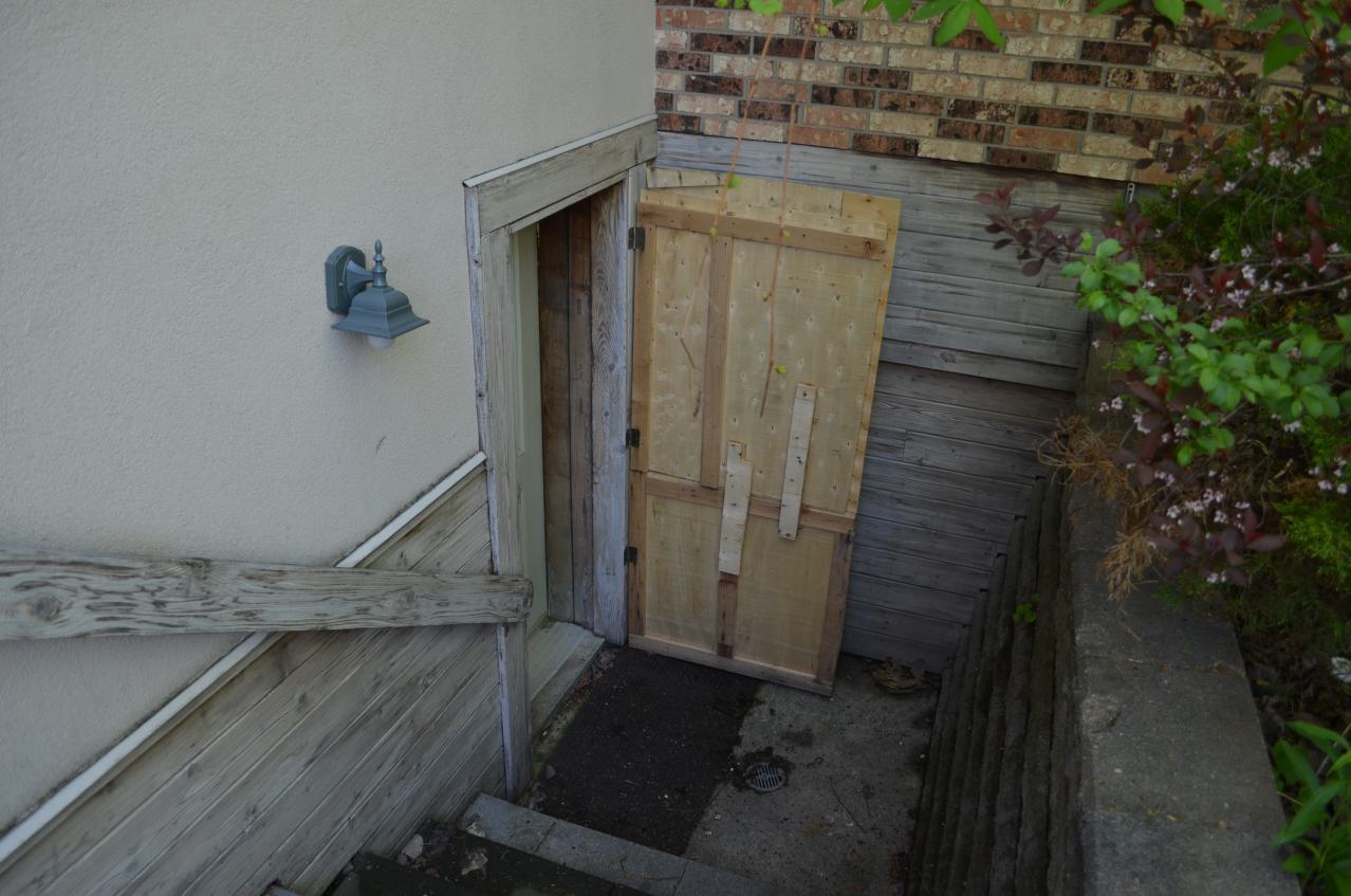 Bloody Hell - DSC_1081.JPG