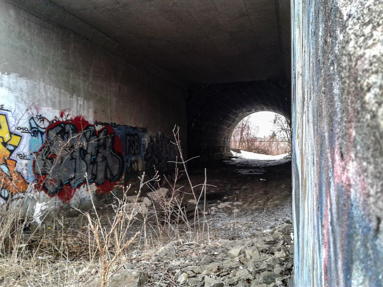 03/09/18 - PSX_20250518_211945.jpg