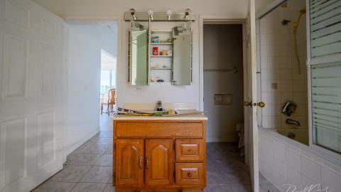 Photo from "You need your art spoon-fed to you"