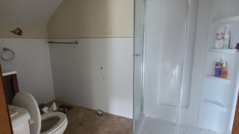 This old yeller getting demolished - 20250529_123331.jpg