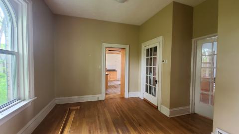 This old yeller getting demolished - 20250529_123134.jpg