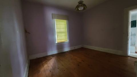 This old yeller getting demolished - 20250529_123041.jpg