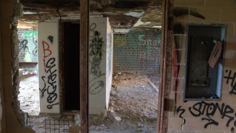 Camp Bison Prison Farm (Burwash Correctional Centre) - Burwash_Inside_F1_LeftWing_Furnished_3.jpg