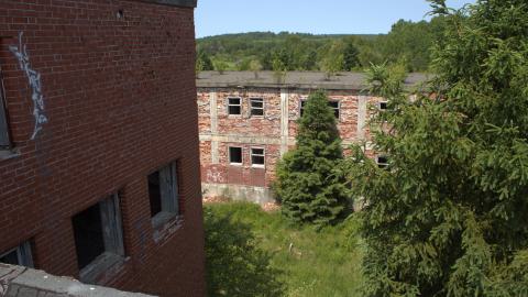 Camp Bison Prison Farm (Burwash Correctional Centre) - Burwash_Roof_Right.jpg