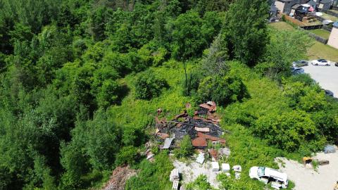 Very old house with nice exterior - DJI_0011.JPG