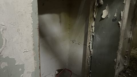 Broken Bungalow - IMG_5722.jpeg