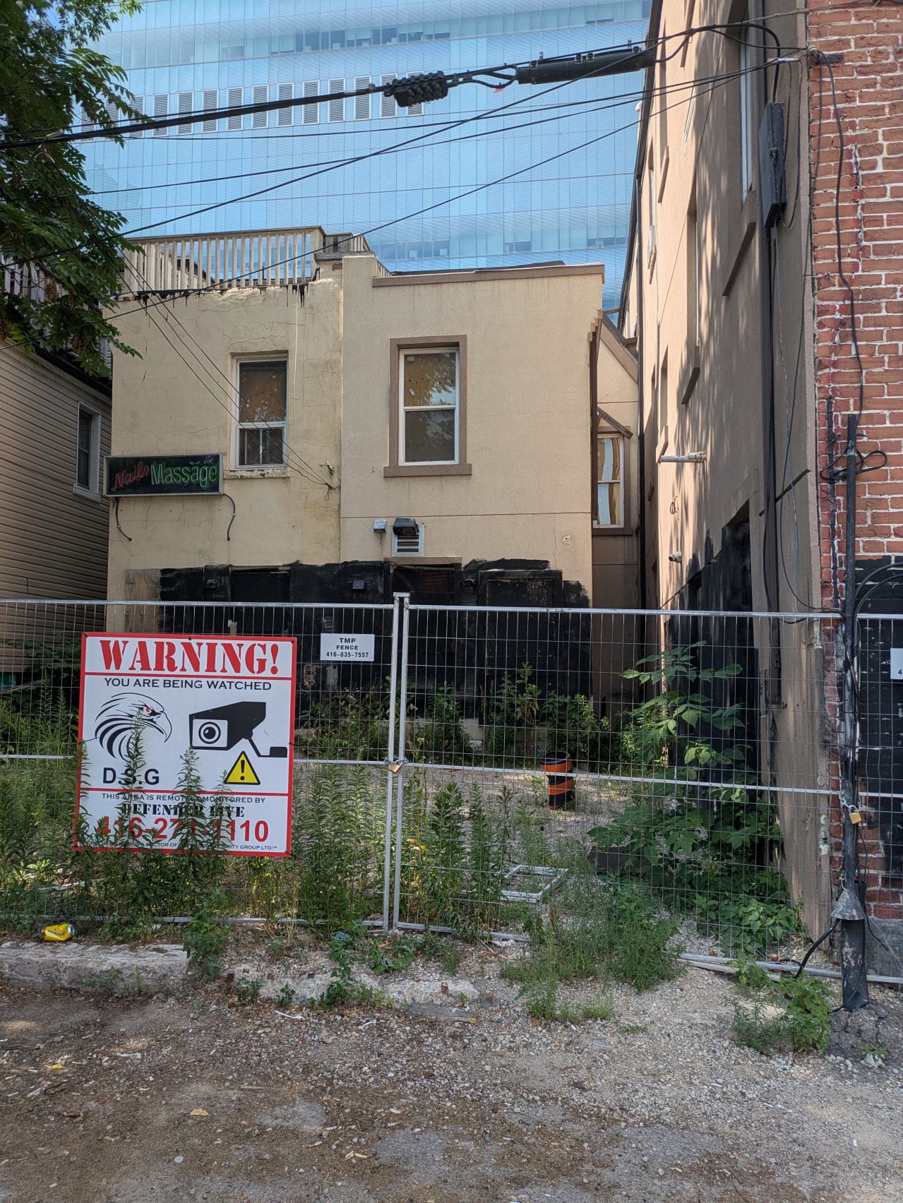 Black paint and security warnings - PXL_20250709_201846710.jpg