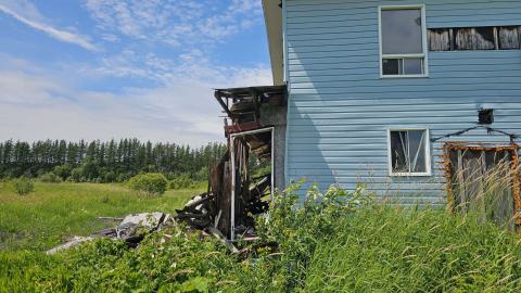 Bound for the floor photo 4