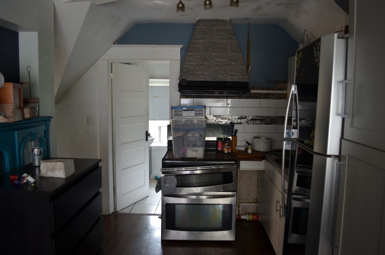 Main floor, meh, second floor, sheesh - DSC_1501.JPG