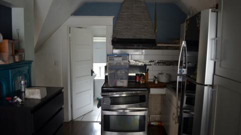 Main floor, meh, second floor, sheesh - DSC_1501.JPG