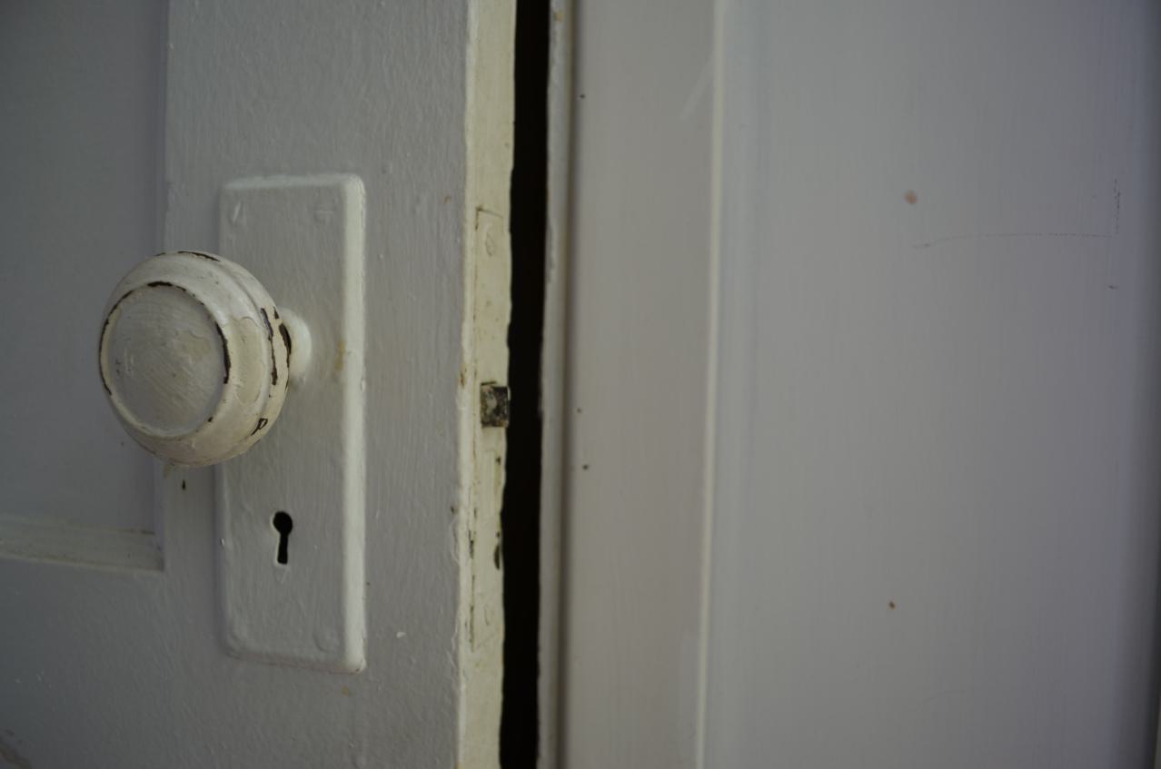 Main floor, meh, second floor, sheesh - DSC_1490.JPG