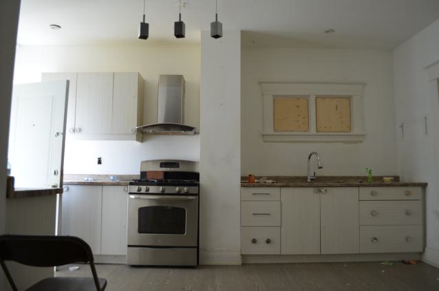 Main floor, meh, second floor, sheesh - DSC_1488.JPG