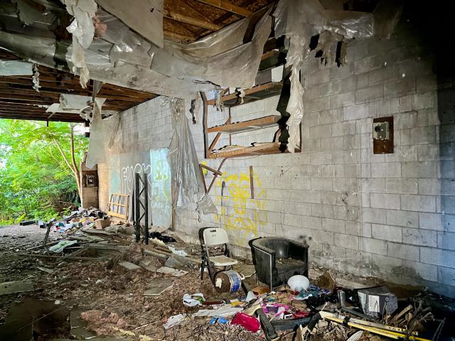 Barack's Shack - IMG_2230.jpg