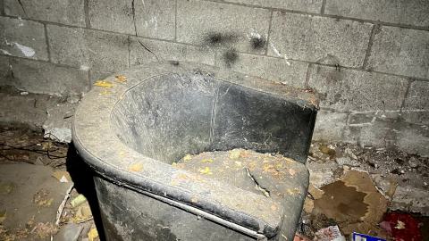 Barack's Shack - IMG_2240.jpg