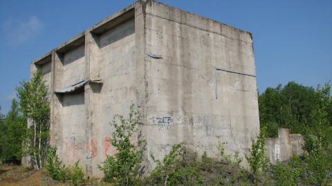 Another view of the structure