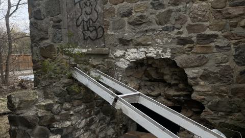 Old Stone Farmhouse - IMG_3221.jpeg