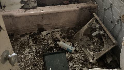 Up And Around - Don't Go Down - IMG_1500.JPG