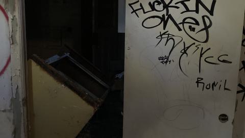 Up And Around - Don't Go Down - IMG_1503.JPG