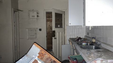 Up And Around - Don't Go Down - IMG_1505.JPG