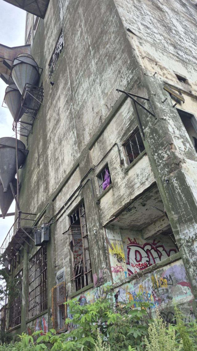 Death by Grain Silo - 4.jpg