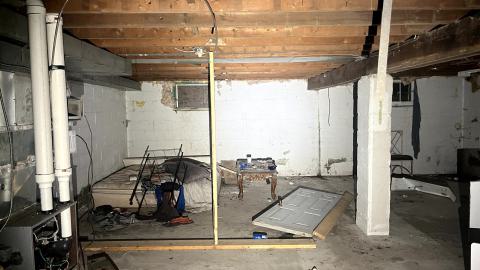 Battered on Burnhamthorpe - IMG_1239.jpg