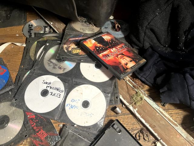 Battered on Burnhamthorpe - IMG_1255.jpg