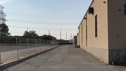 This Spot Is Sponsored By..... Metrolinx! - IMG_2940.jpg