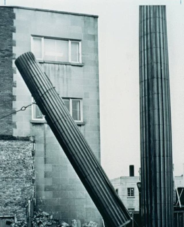 Bank of Canada Pillar Ruins - 006n.jpg