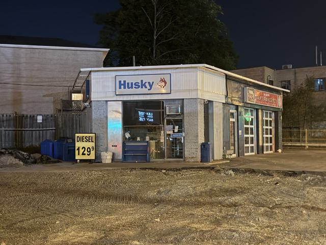 San Francesco Restaurant & Husky Gas photo 3
