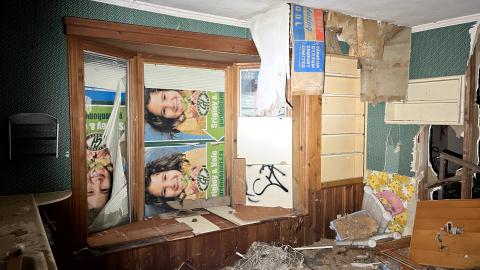 Get out while you still can... - IMG_5940.jpg