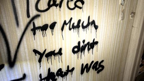 Get out while you still can... - IMG_5963.jpg