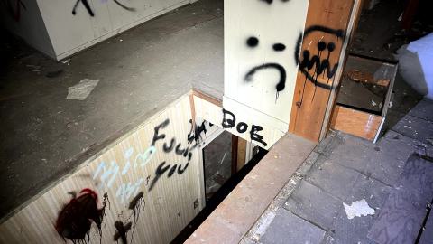 Get out while you still can... - IMG_5965.jpg