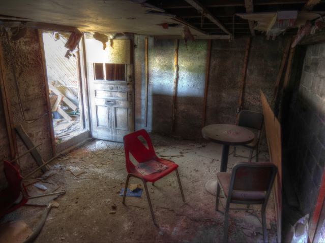 Destruction Downstairs, Squatter Pad Upstairs - IMG_7475_6_tonemapped.jpg
