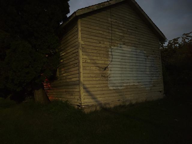 Fresh graffiti, but was painted over by the owner