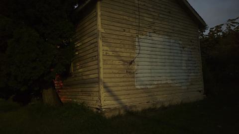 Fresh graffiti, but was painted over by the owner