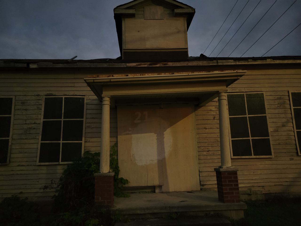 Heron Dandie House - 20251013_190402.jpg