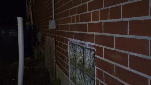 Abandoned Starbucks In Streetsville - 20251027_193853.jpg