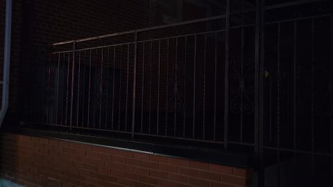 Abandoned Starbucks In Streetsville - 20251027_193617.jpg