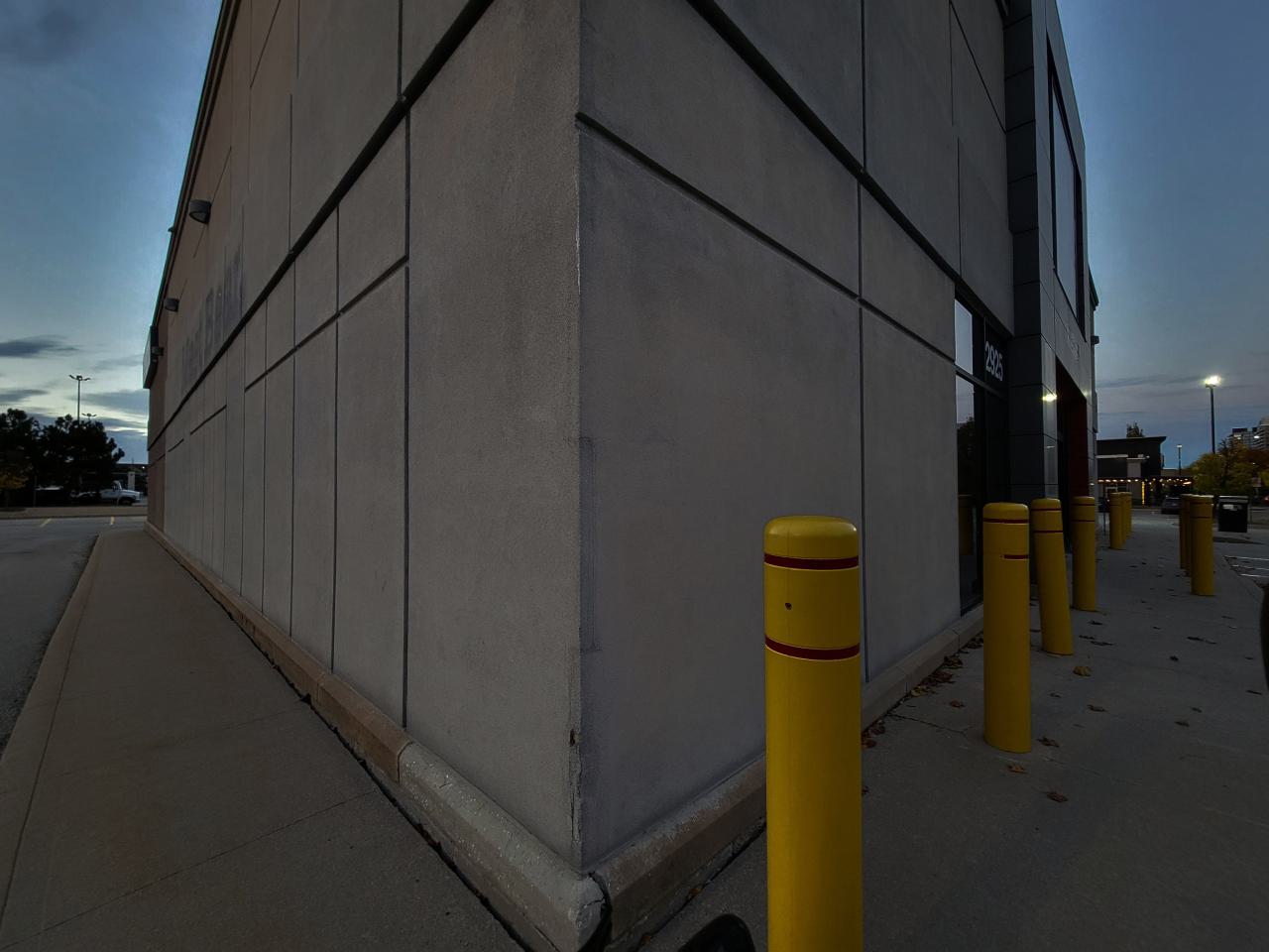 Closed Beer Store - 20251104_171257.jpg