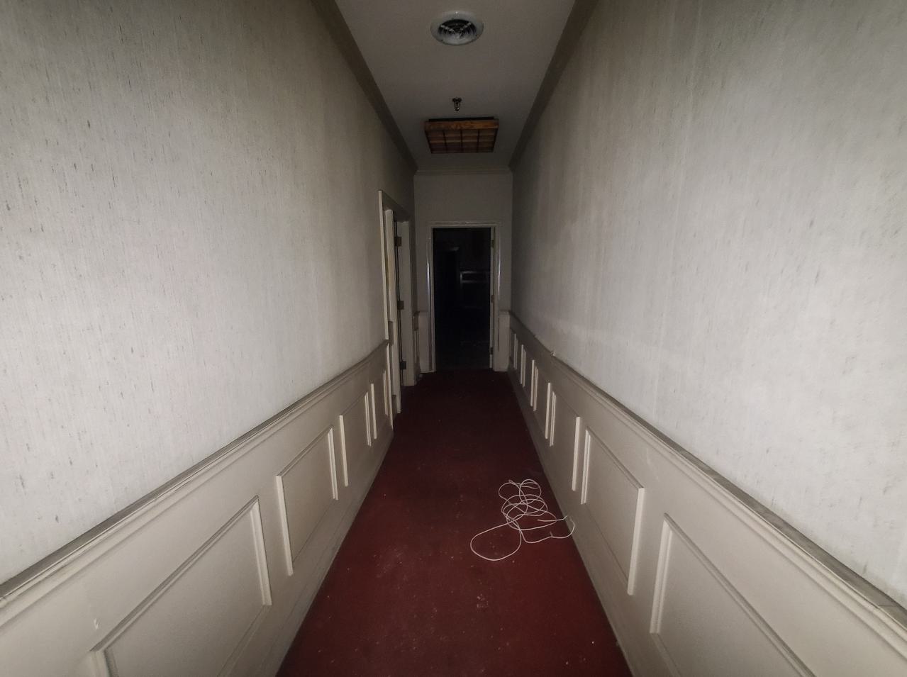 11/01/25 - PSX_20251102_221337.jpg