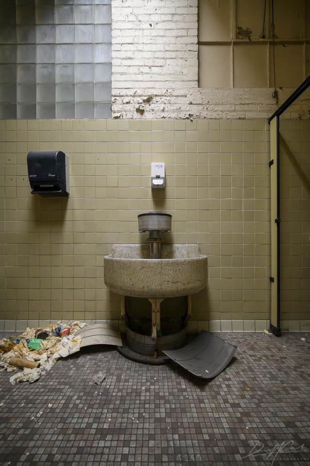 Summer 2025 - SCRAPS - ABANDONED ST CATHARINES STANDARD-29.jpg