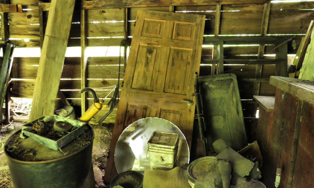 Winnebago Wasteland - HHC - 010W.jpg